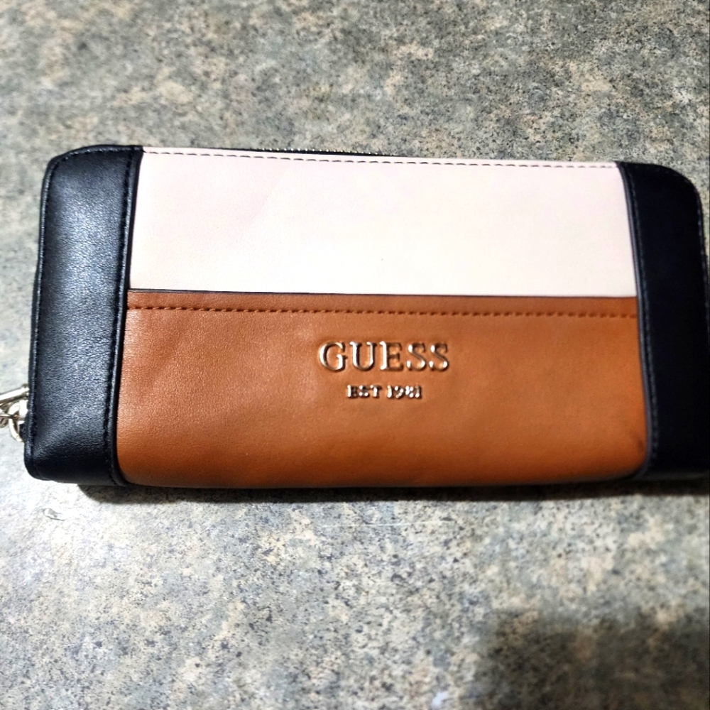 GUESS Tricolor Wallet